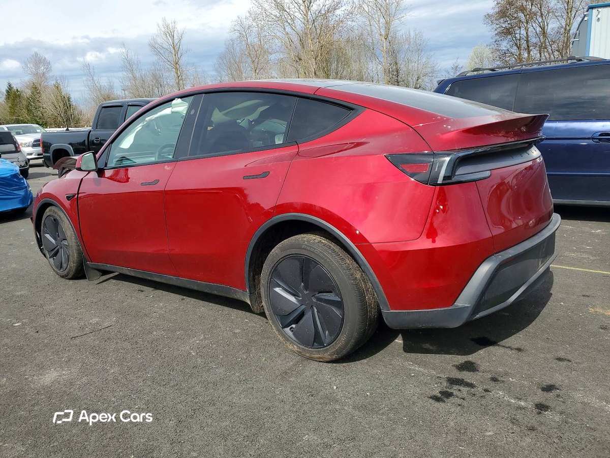 Tesla Model Y 2026