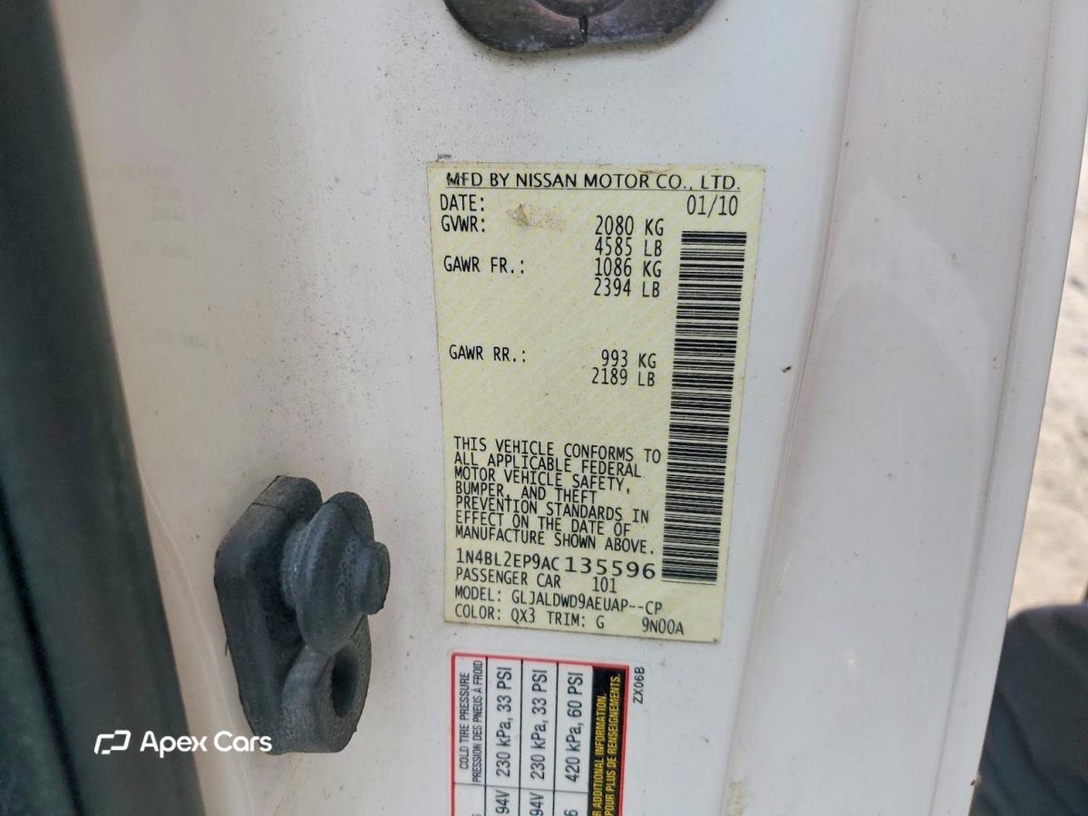 Nissan Altima 2010