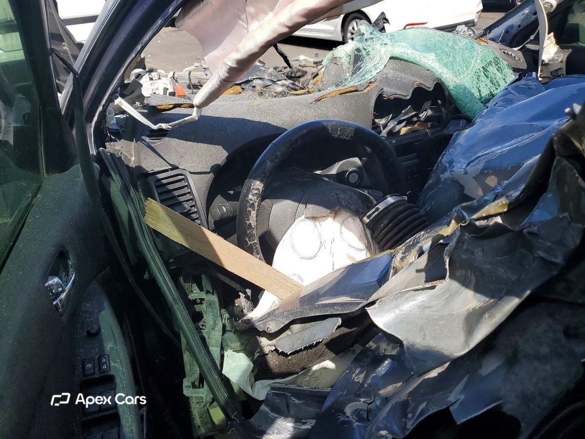 Nissan Altima 2011