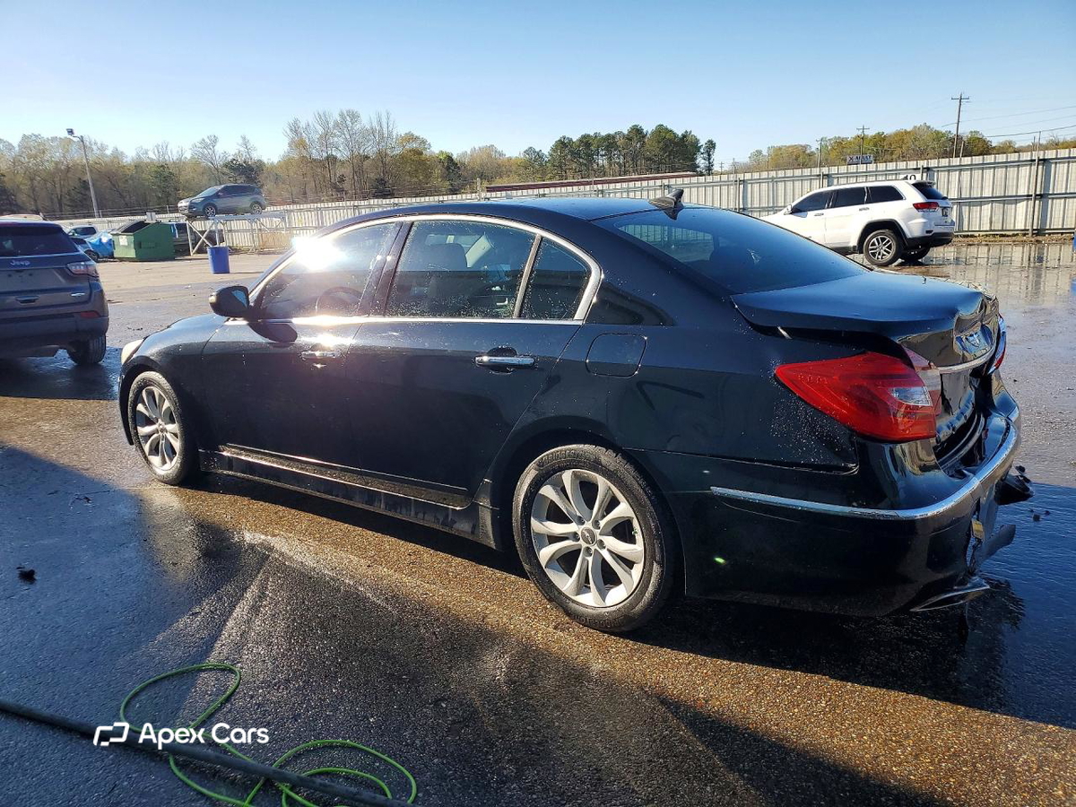 Hyundai Genesis 2012
