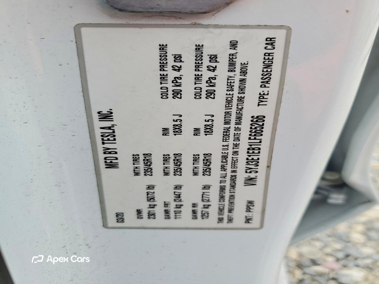 Tesla Model 3 2020