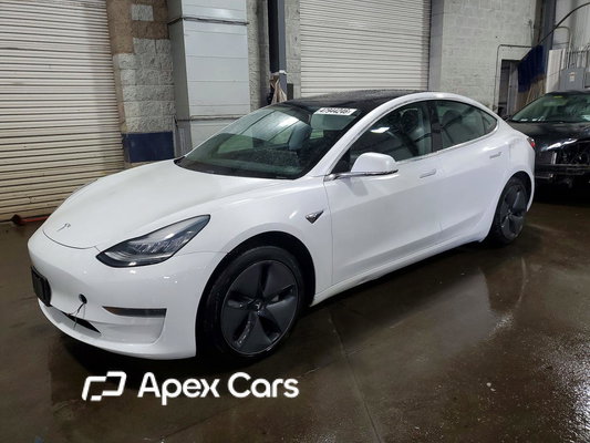 Tesla Model 3 2020 - Image 1 of 13