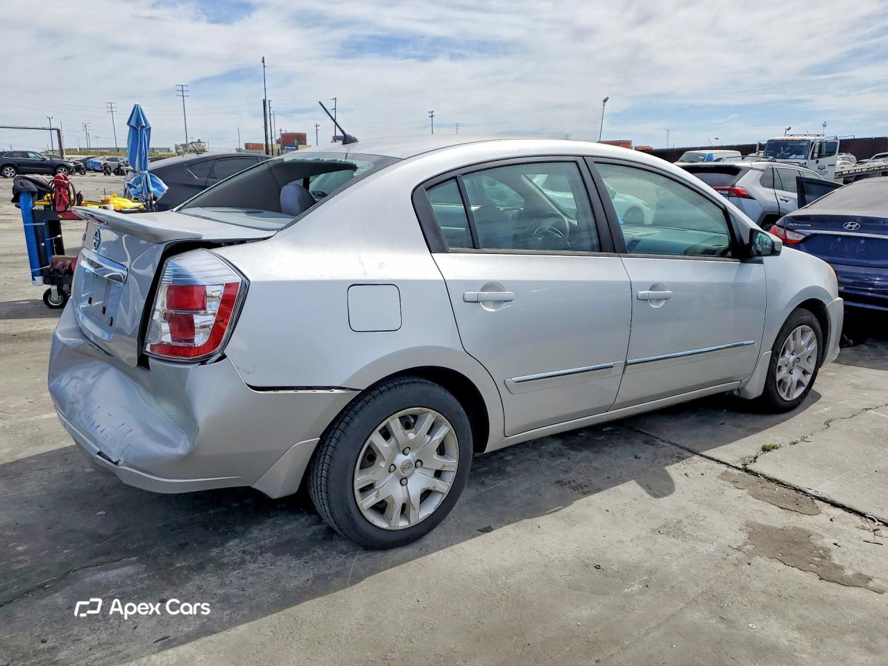 Nissan Sentra 2011