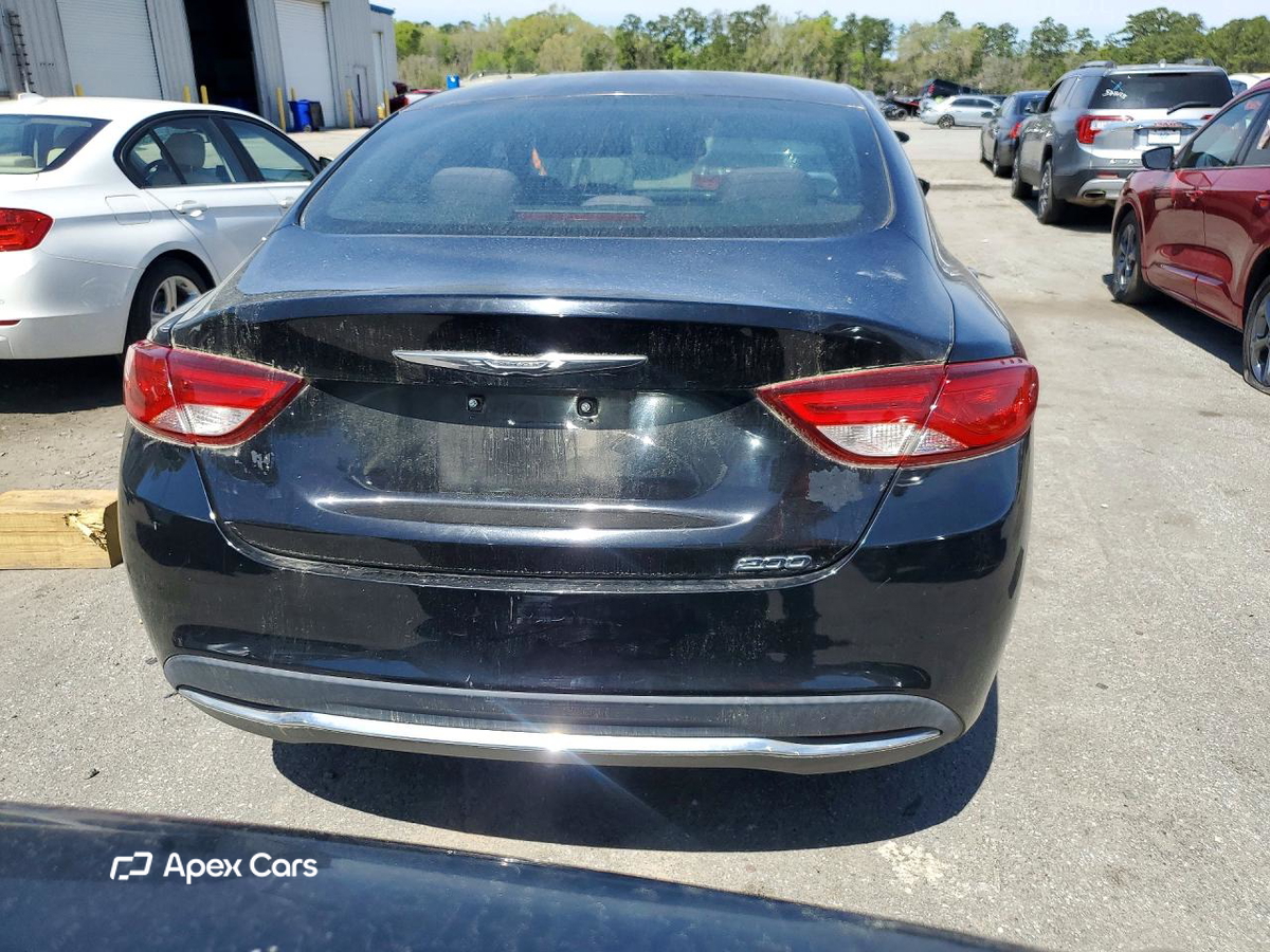 Chrysler 200 2015