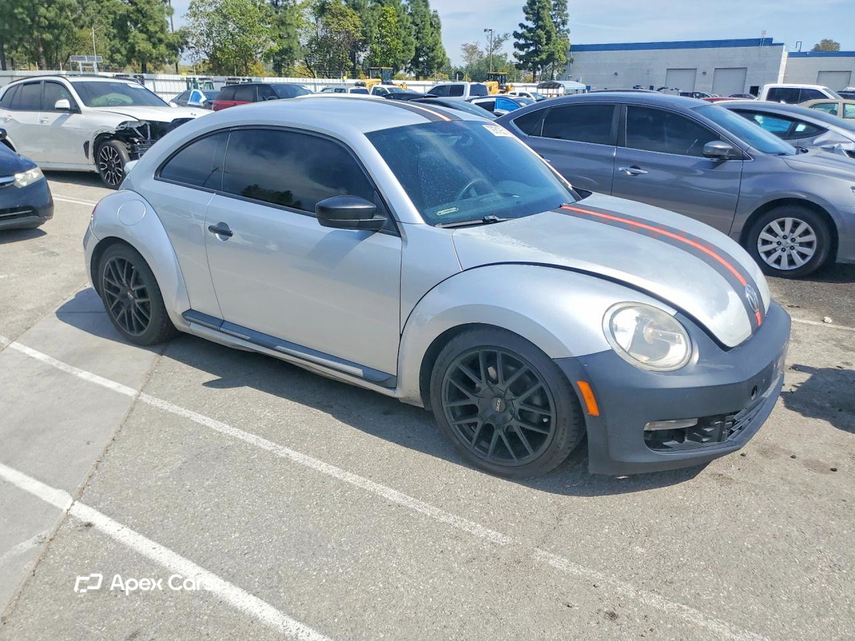 Volkswagen Beetle 2012
