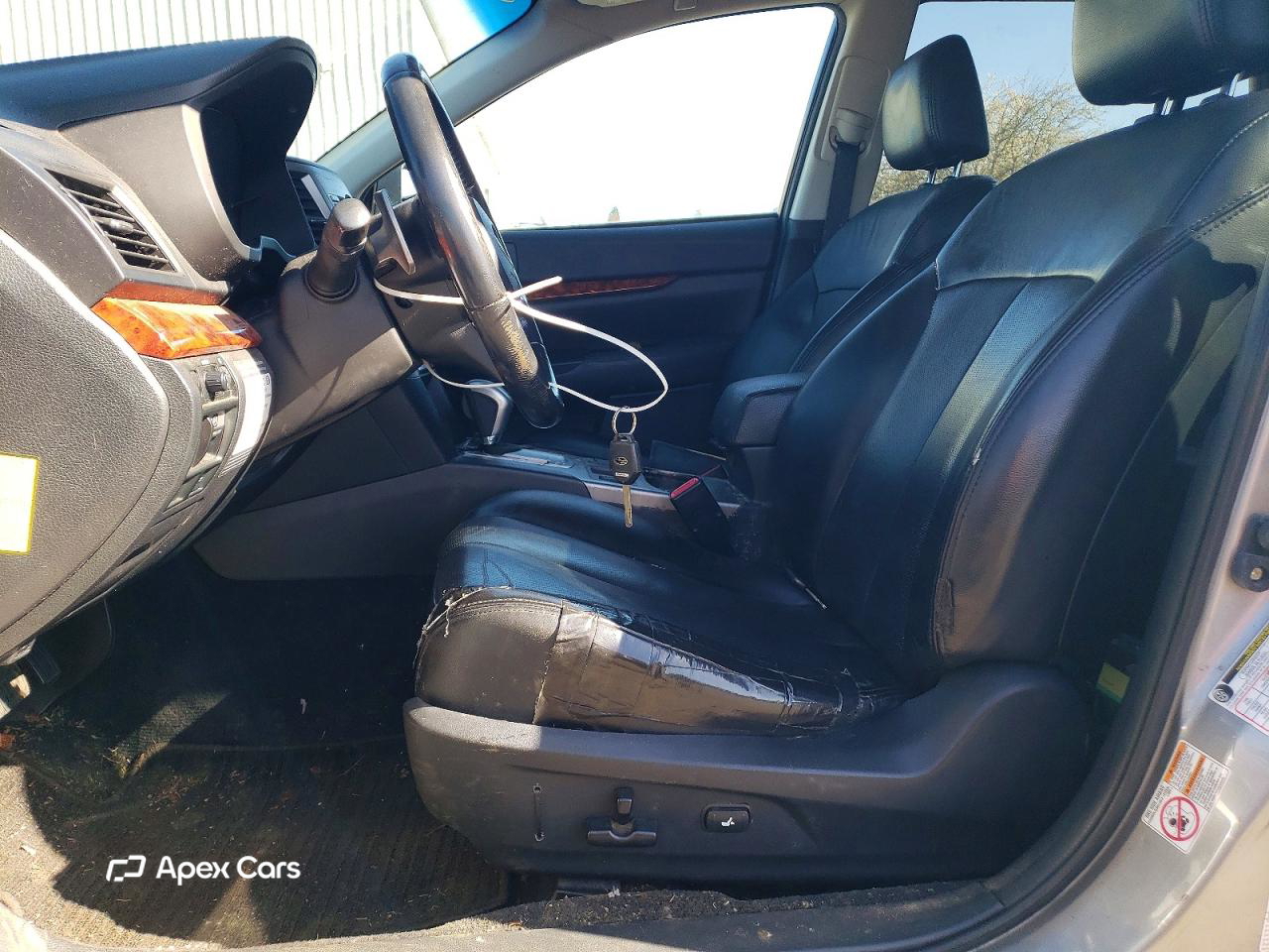 Subaru Outback 2011