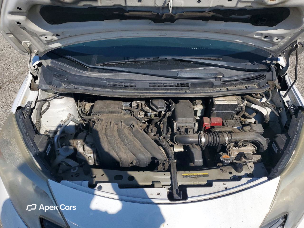 Nissan Versa 2016