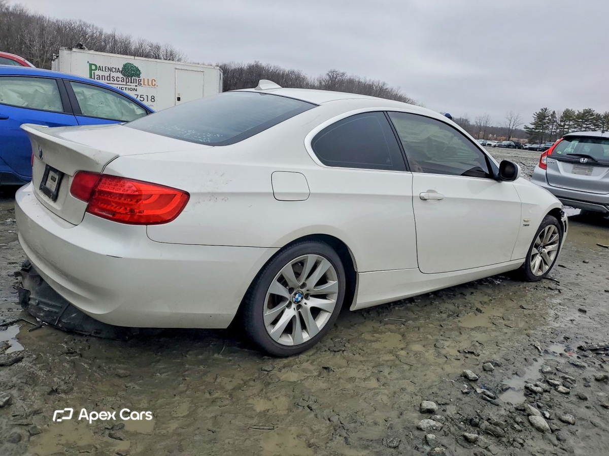 BMW Series 3 2012