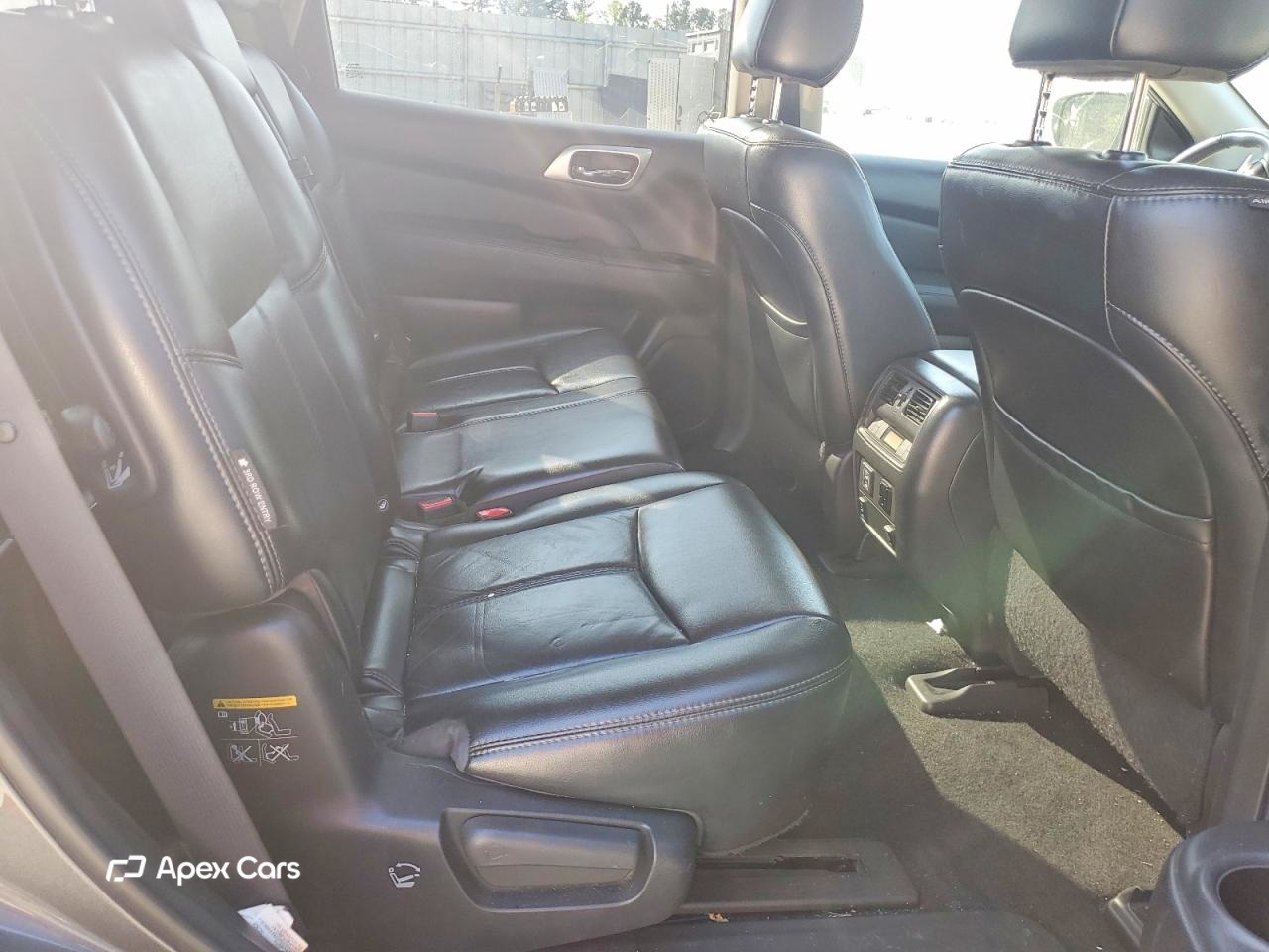 Nissan Pathfinder 2018