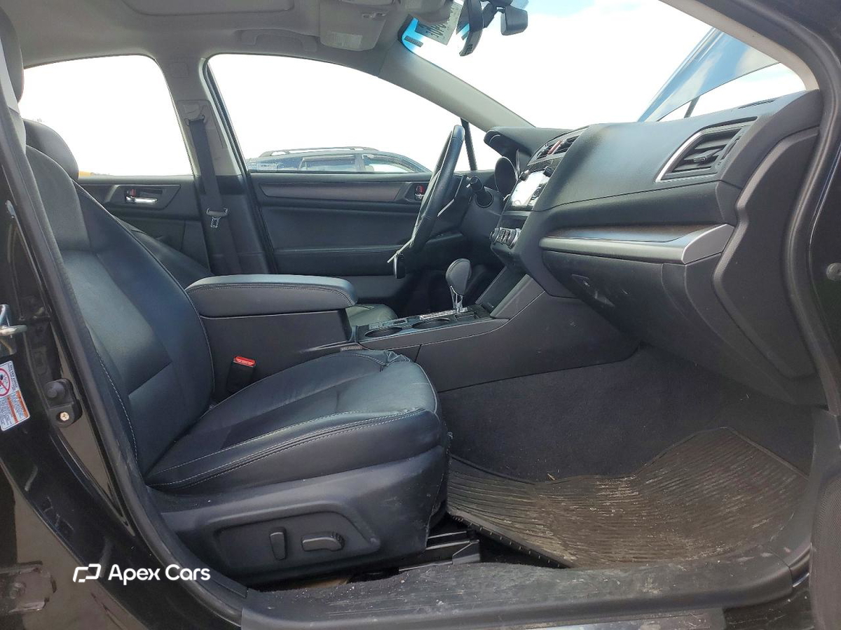 Subaru Legacy 2017