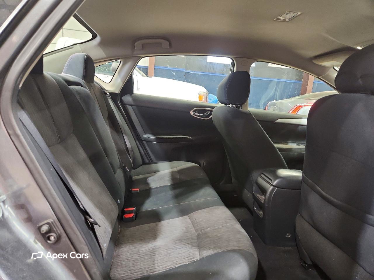 Nissan Sentra 2015