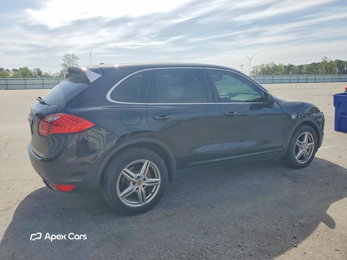 Porsche Cayenne 2014