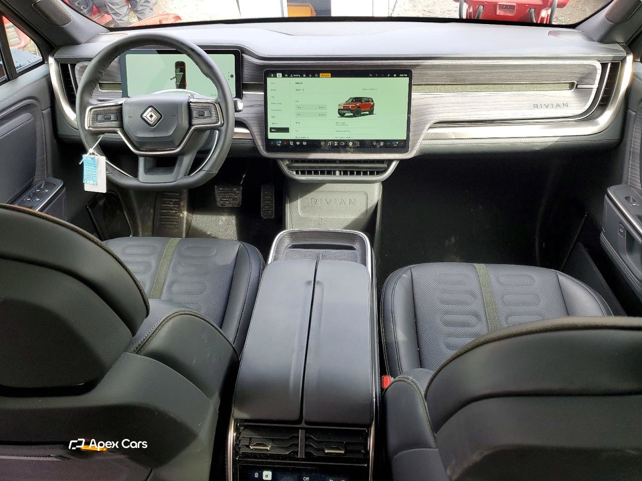 Rivian R1S 2025