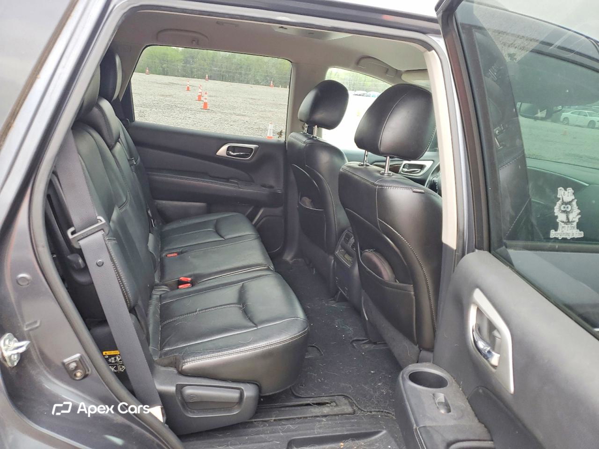 Nissan Pathfinder 2014