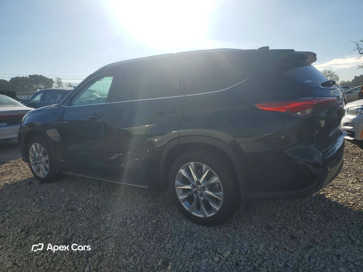 Toyota Highlander 2021