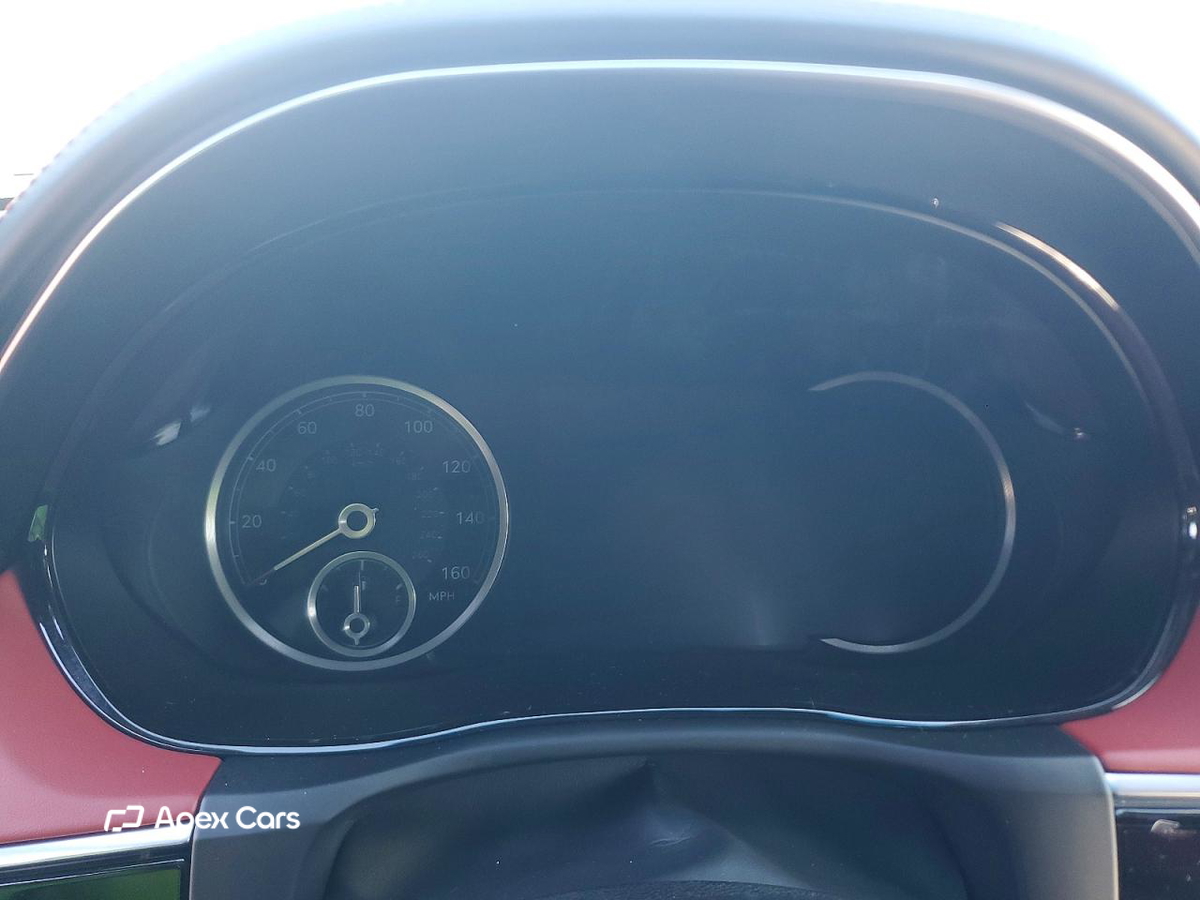 Genesis GV70 2024