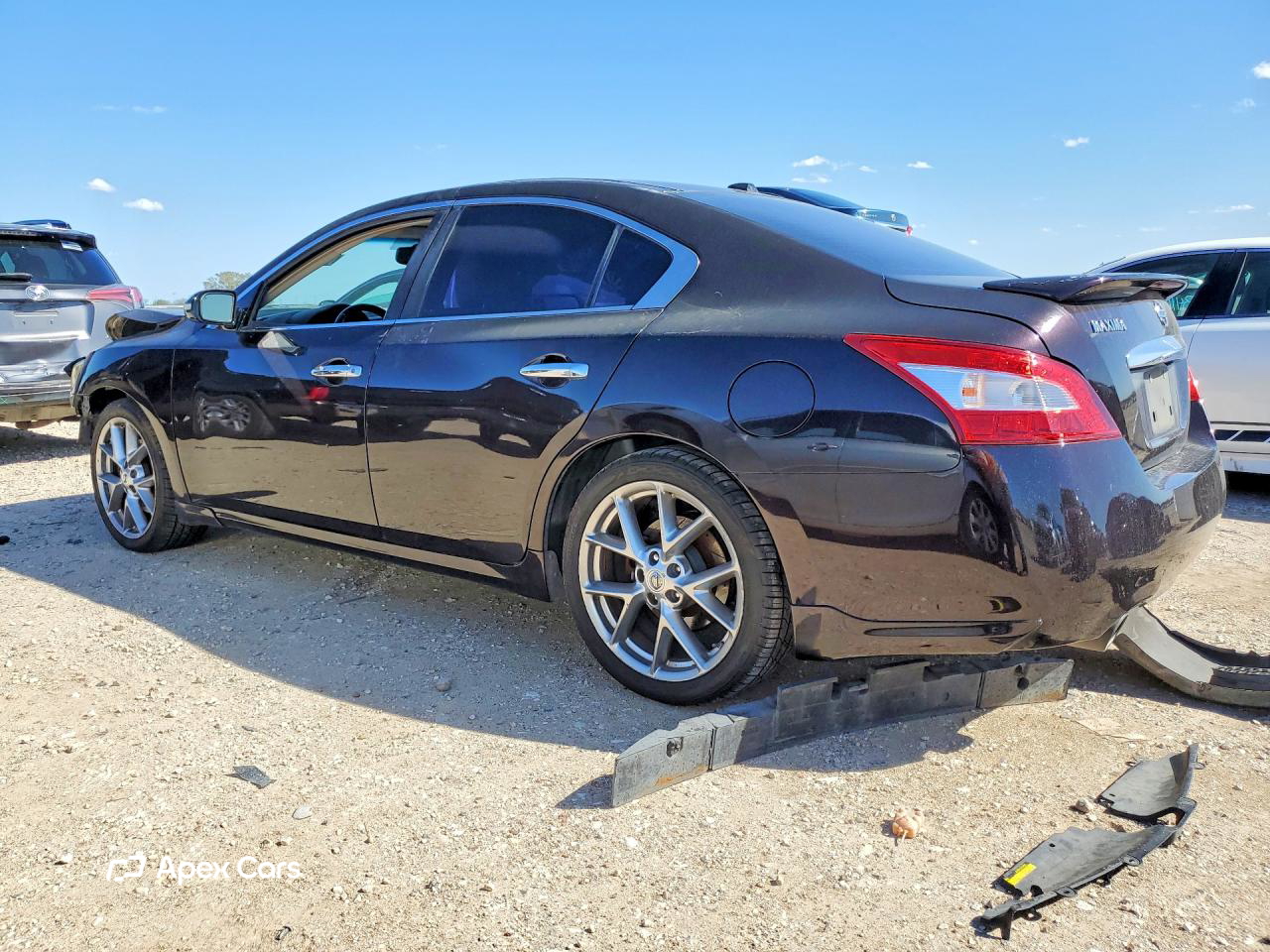 Nissan Maxima 2011