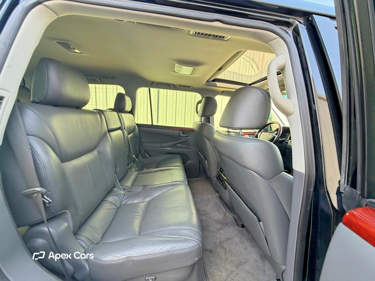 Lexus LX 2008