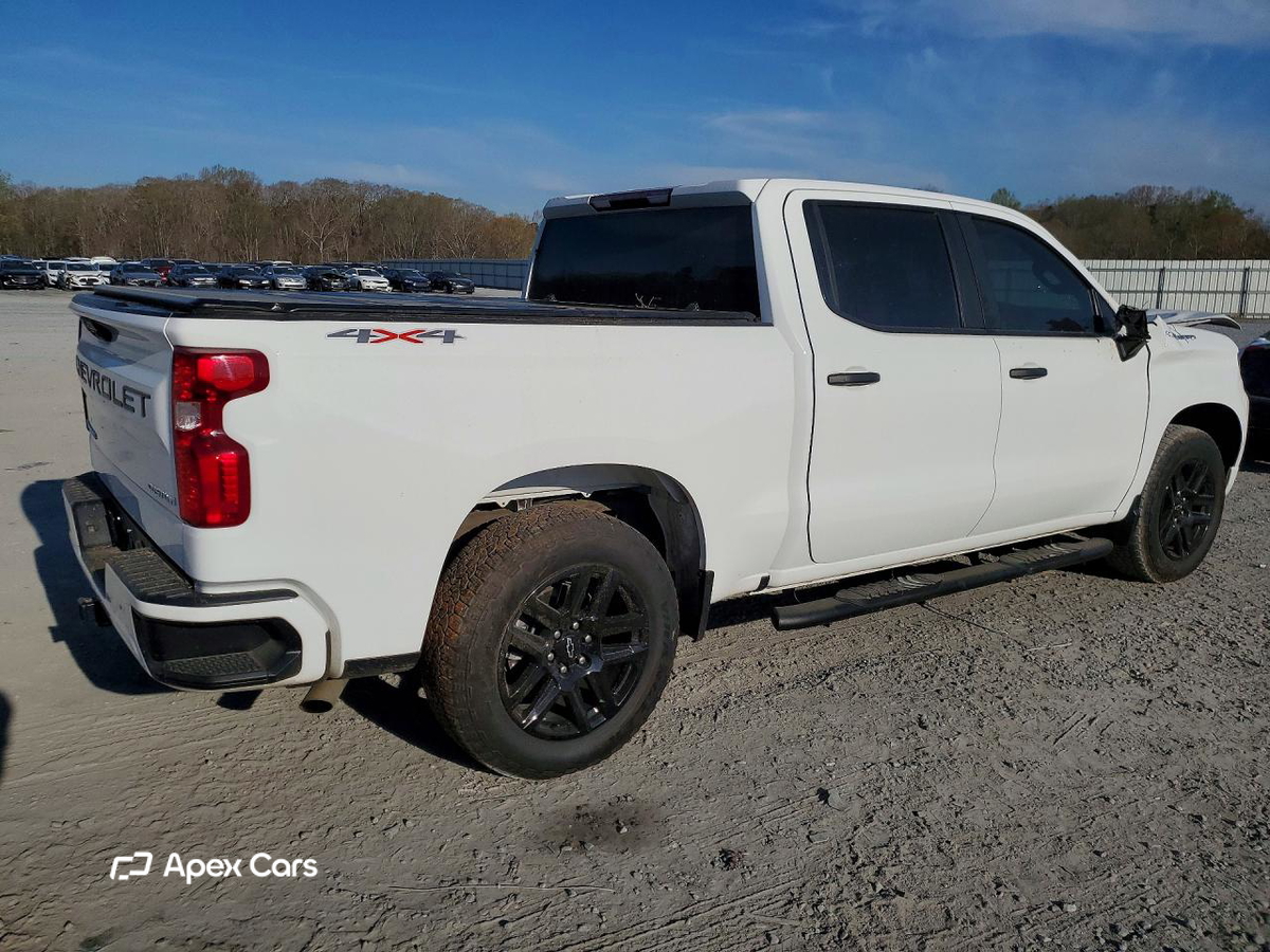 Chevrolet Silverado 2023