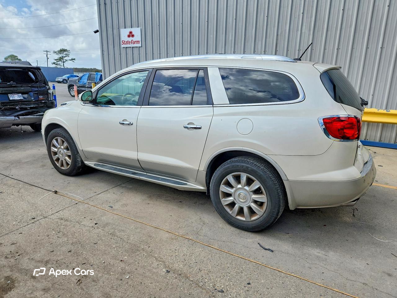 Buick Enclave 2011