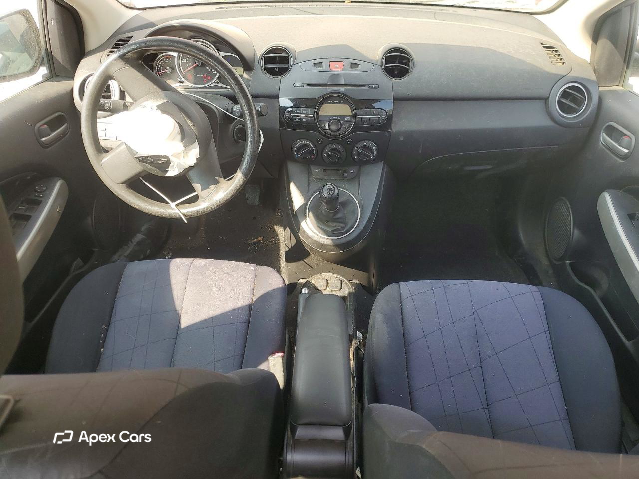 Mazda 2 2014