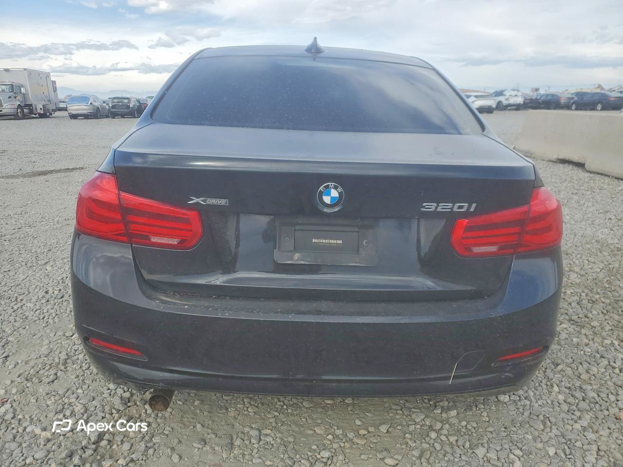 BMW Series 3 2016