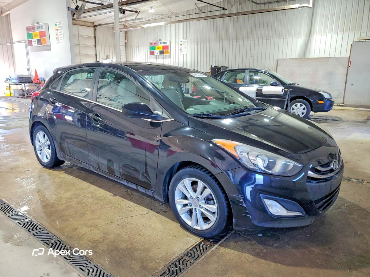 Hyundai Elantra 2013