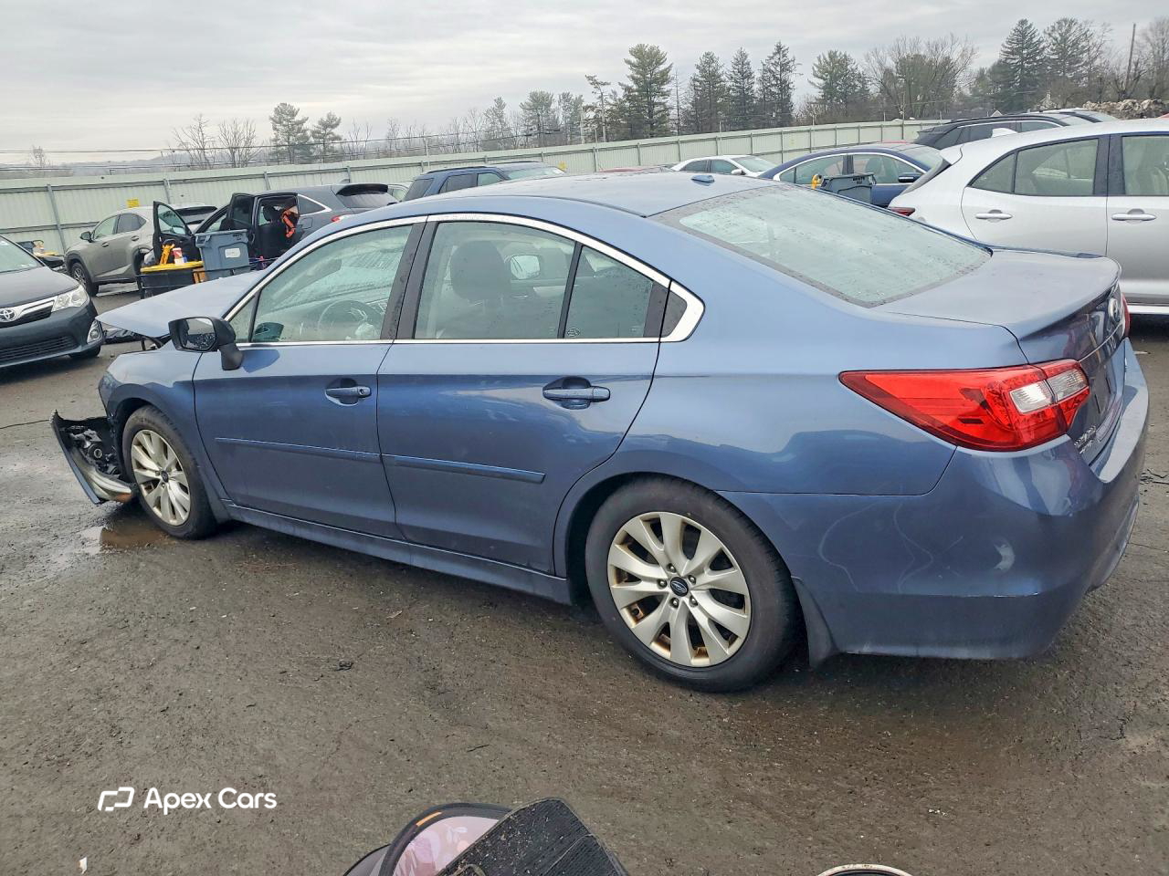 Subaru Legacy 2015