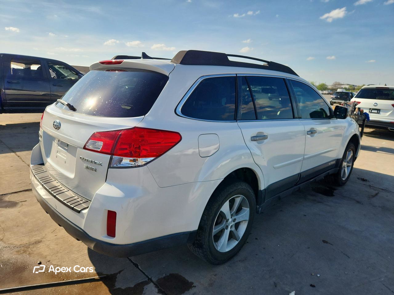 Subaru Outback 2013