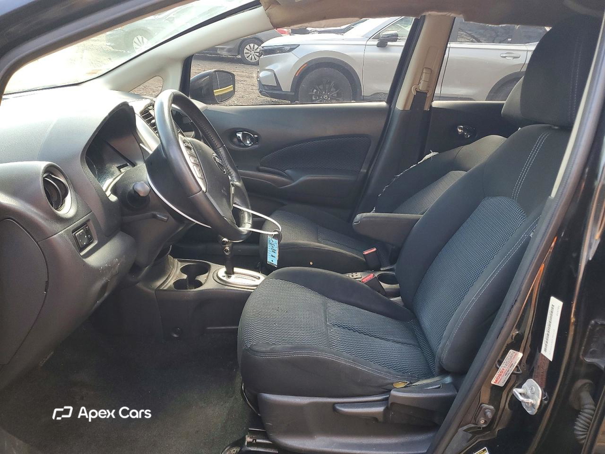 Nissan Versa 2016
