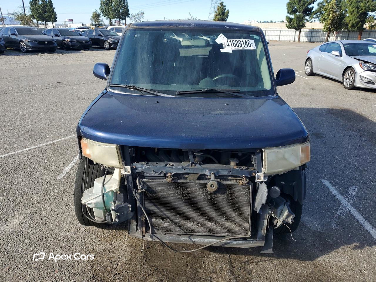Scion xB 2006