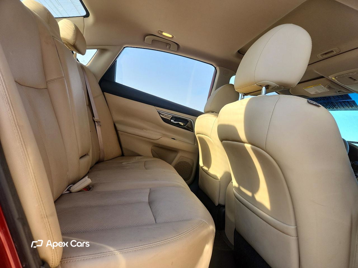 Nissan Altima 2015