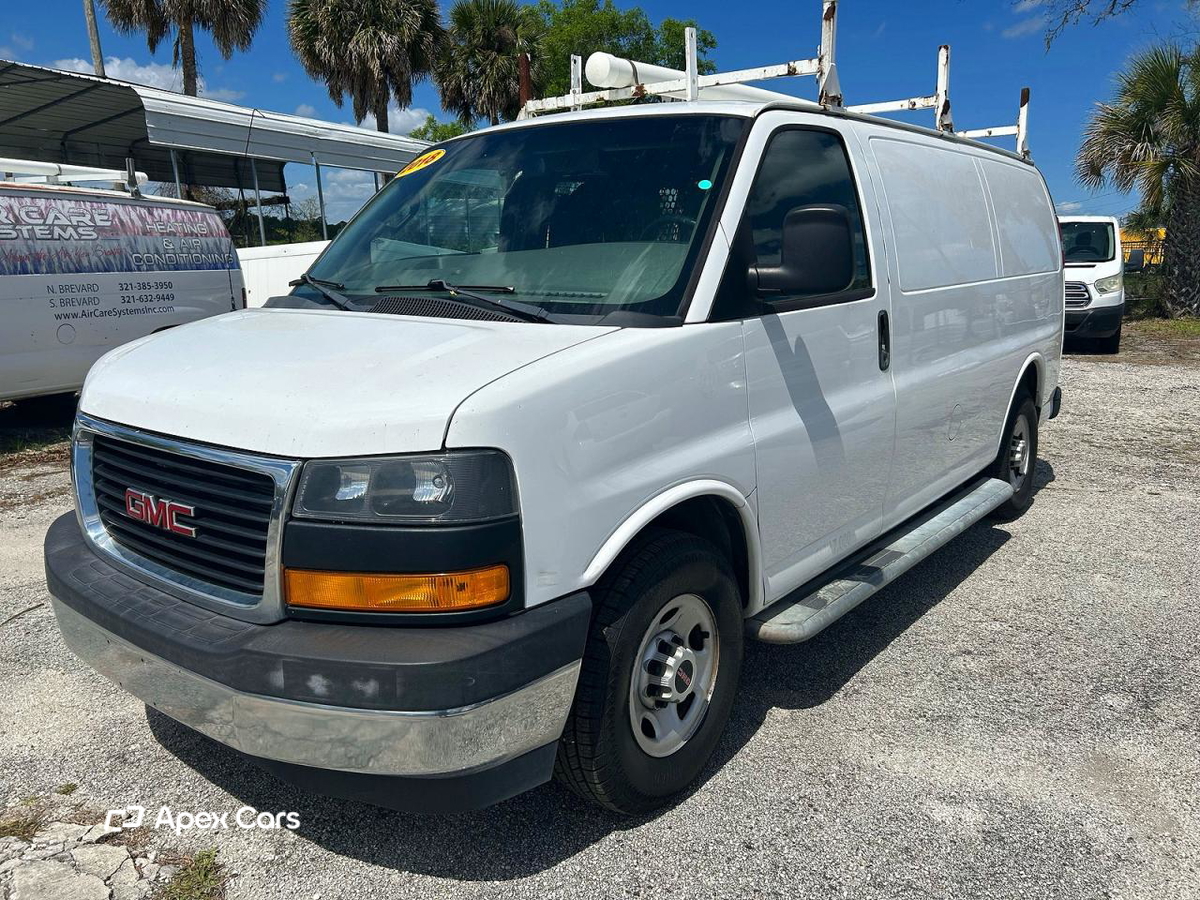 GMC Savana 2018