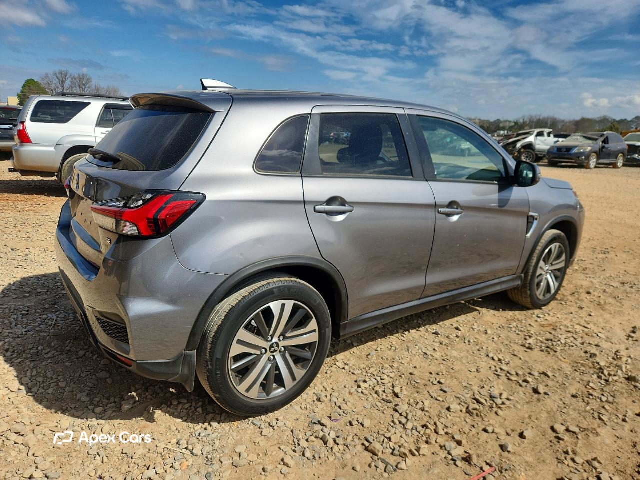 Mitsubishi Outlander 2021