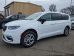 Chrysler Pacifica 2024