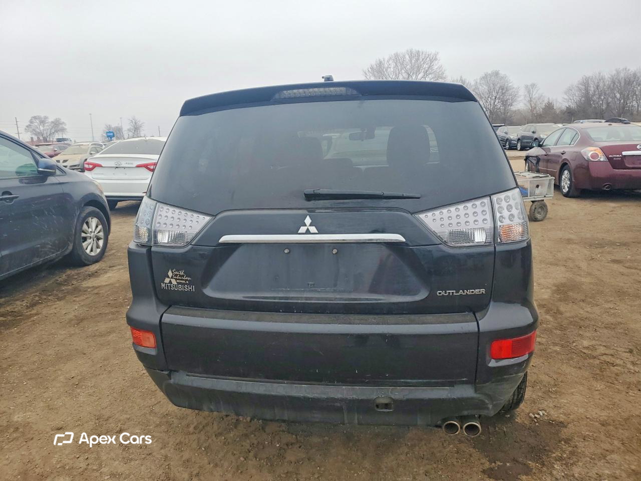 Mitsubishi Outlander 2011