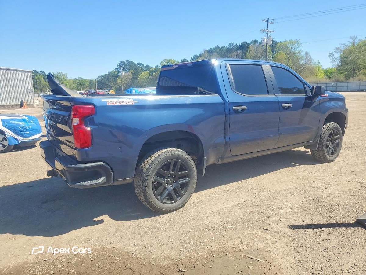 Chevrolet Silverado 2021