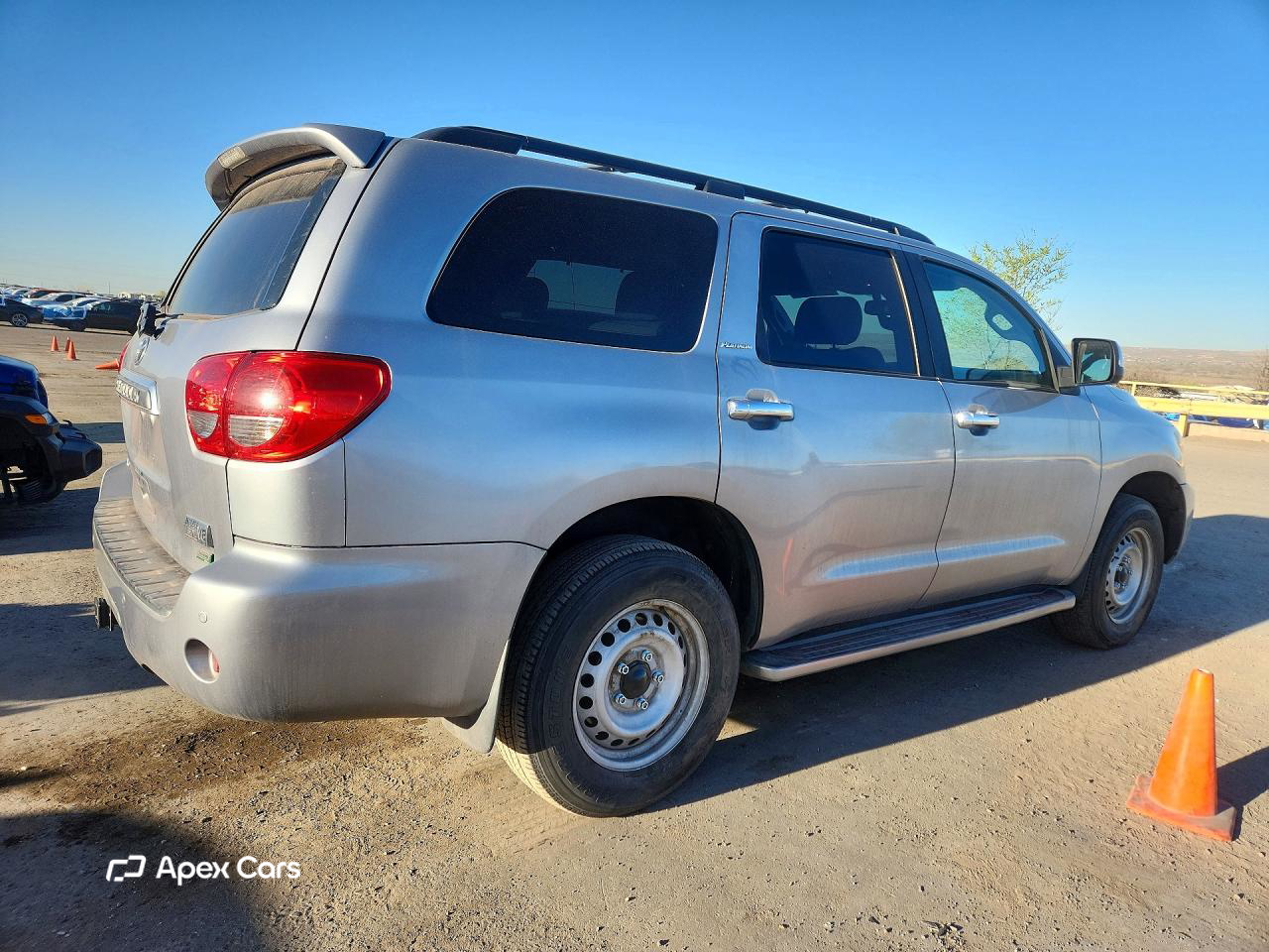 Toyota Sequoia 2010