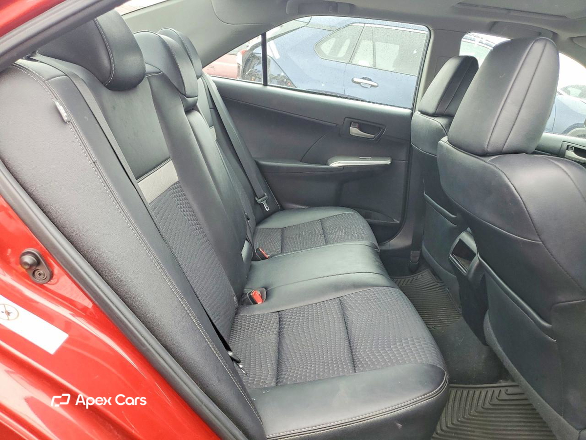 Toyota Camry 2012