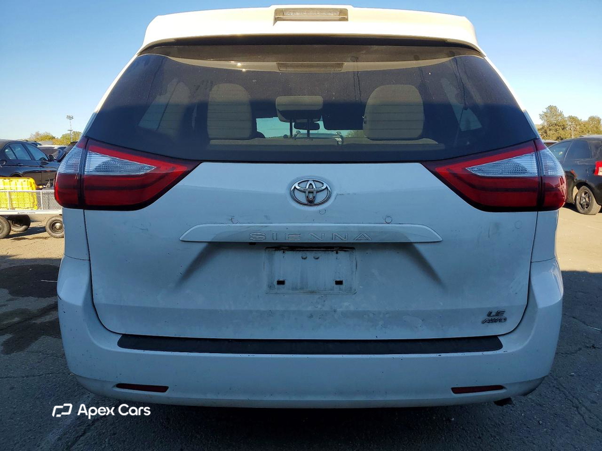 Toyota Sienna 2018