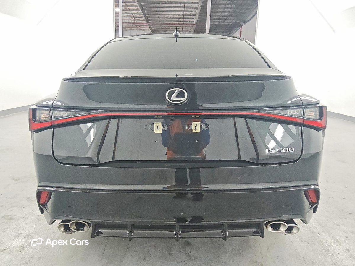 Lexus IS 2025