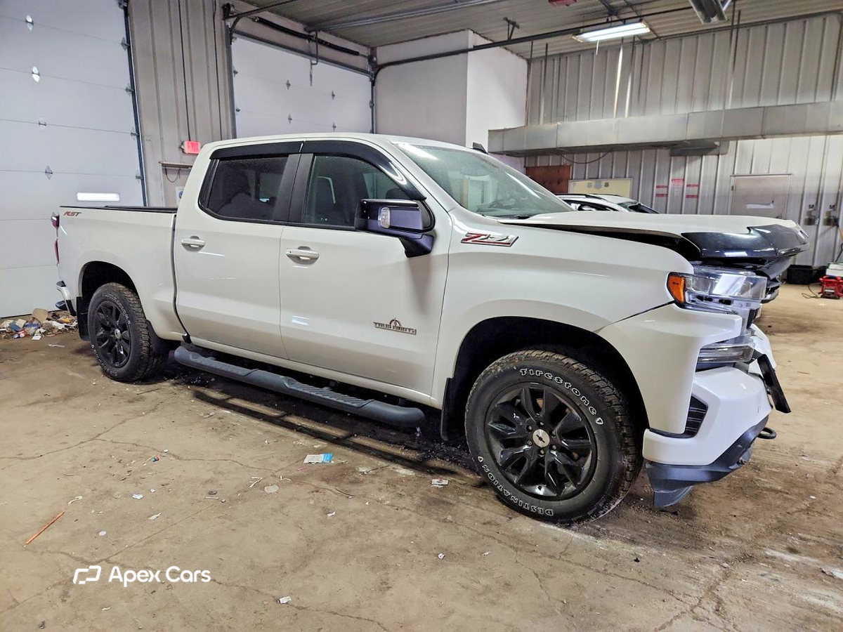 Chevrolet Silverado 2021
