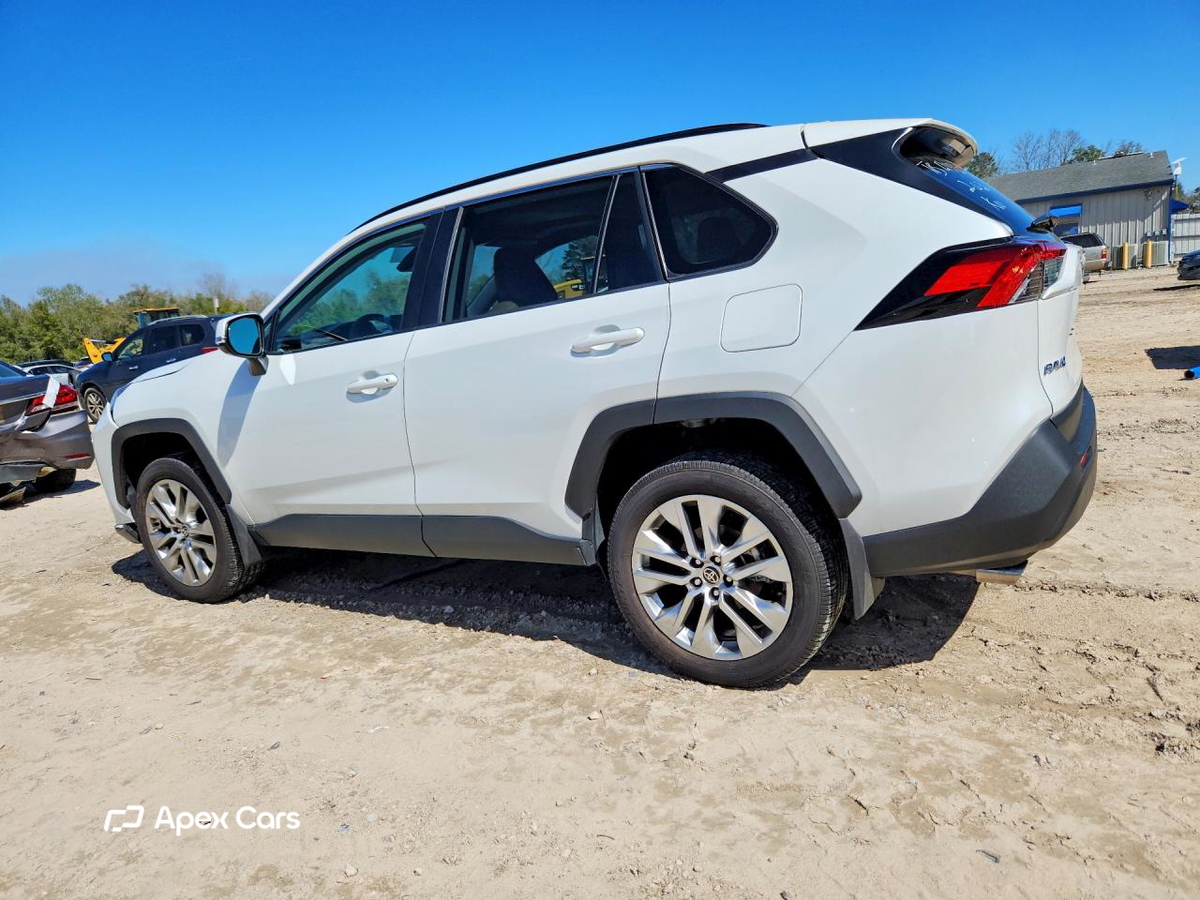 Toyota RAV 4 2025