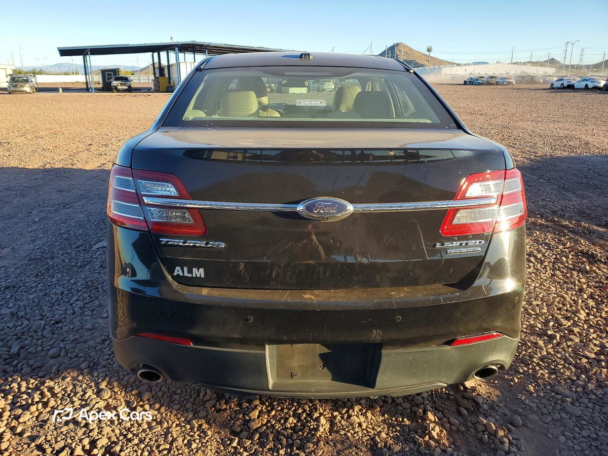 Ford Taurus 2017