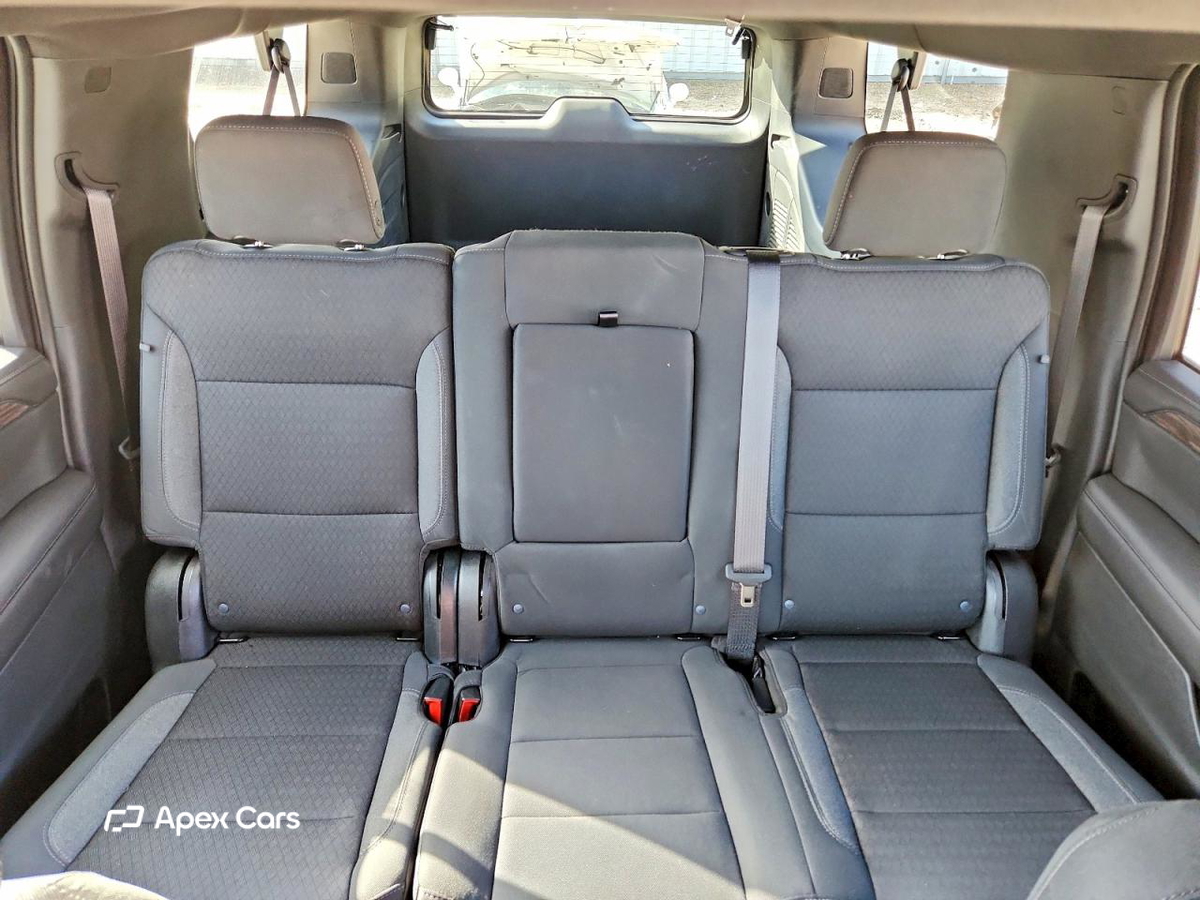 Chevrolet Suburban 2023