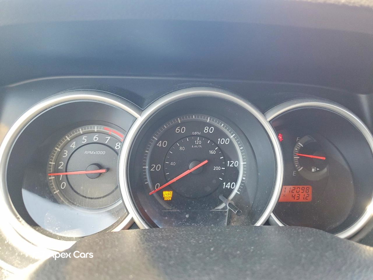 Nissan Versa 2012