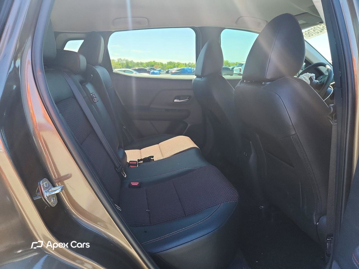 Nissan Kicks 2025