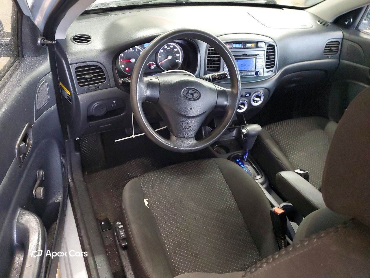 Hyundai Accent 2011
