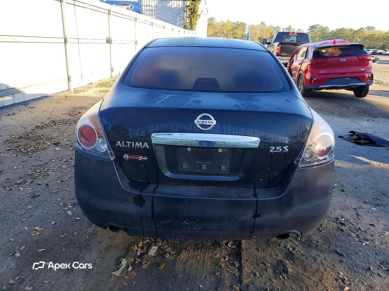 Nissan Altima 2011