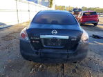 Nissan Altima 2011